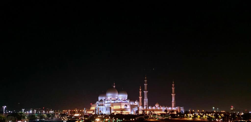 Abu-Dhabi